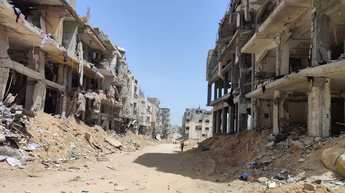 Destruction of civilian infrastructure in Khan Younis, Gaza.; }}