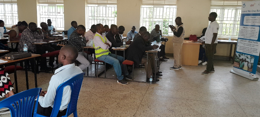 The participants attending the kick-off workshop in Kyaka II settlement, Kyegegwa district. © HI