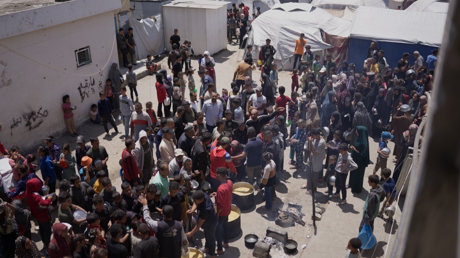 Gaza: Israel threatens to ban major aid organizations as starvation deepens