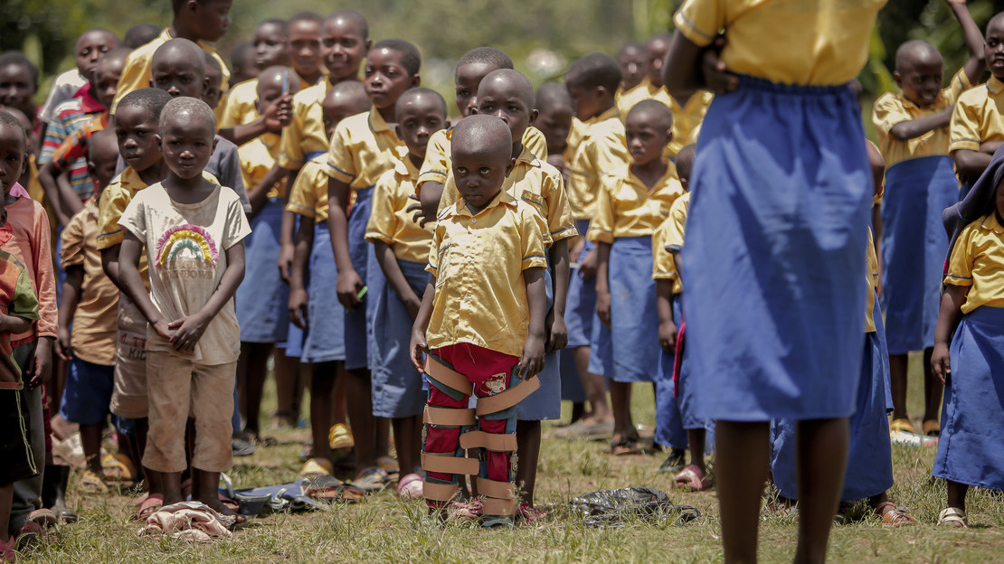 Ouganda : « Ma fille peut enfin aller à l'école »