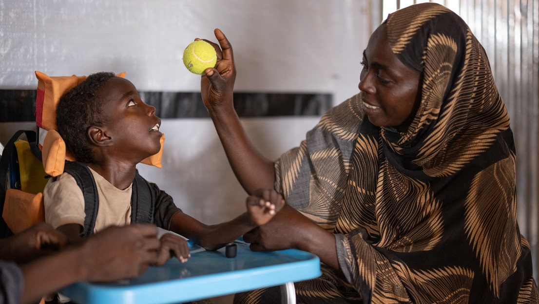 Au Tchad, Omran a fui la guerre au Soudan avec sa famille