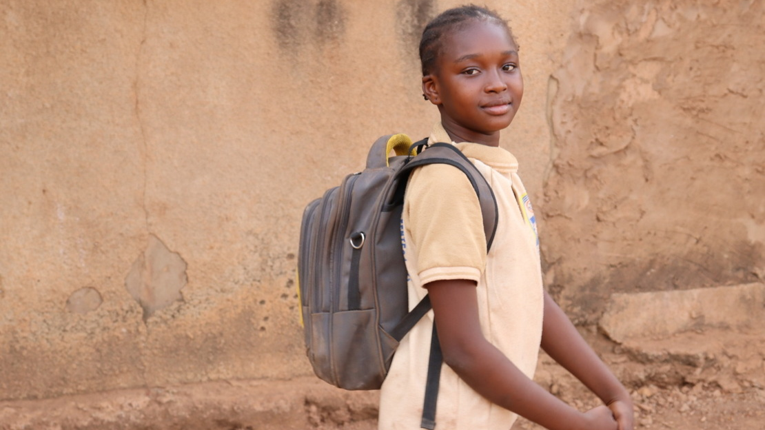 La courageuse Perpétue remarche grâce à sa prothèse