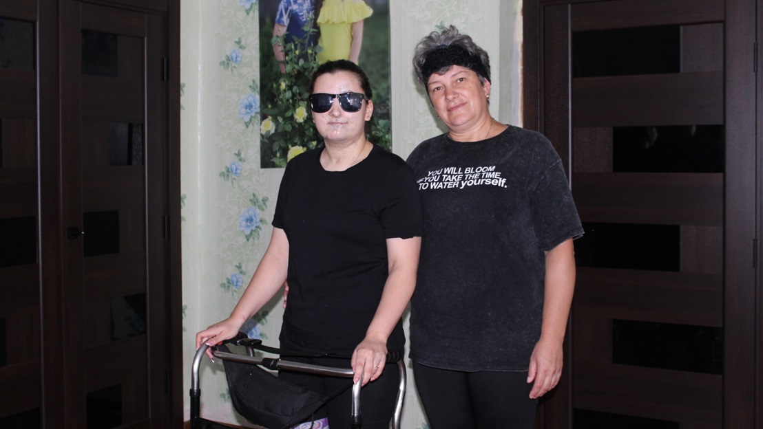 Ukraine : Yuliia, blessée par une mine, retrouve espoir